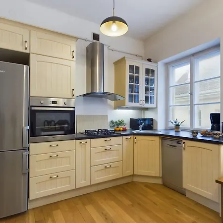 Appartement Cozy In Krakowskie Przedmiescie Near Old Town By Renters *